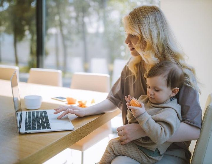 3 Ways to adjust to Life as a Working parent_Laura D-2